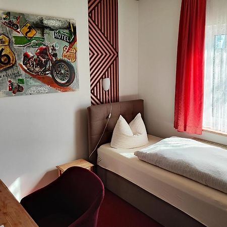 Hotel Und Restaurant Hohenzollern Erfurt Ngoại thất bức ảnh