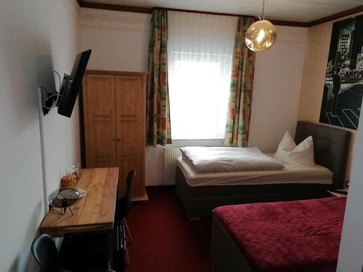 Hotel Und Restaurant Hohenzollern Erfurt Ngoại thất bức ảnh