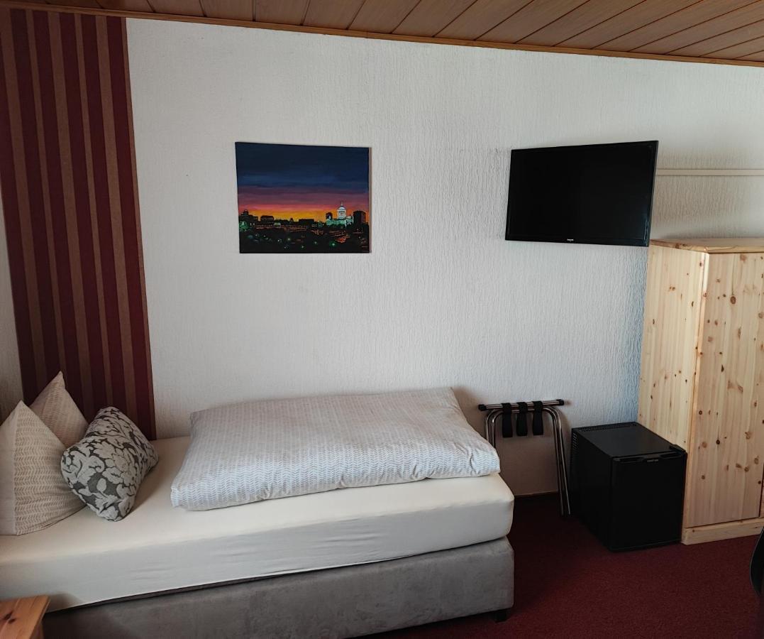 Hotel Und Restaurant Hohenzollern Erfurt Ngoại thất bức ảnh